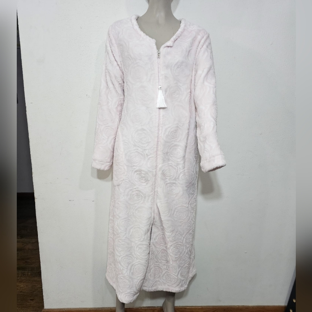 ELLA SIMONE  Women's Plush White Long Robe